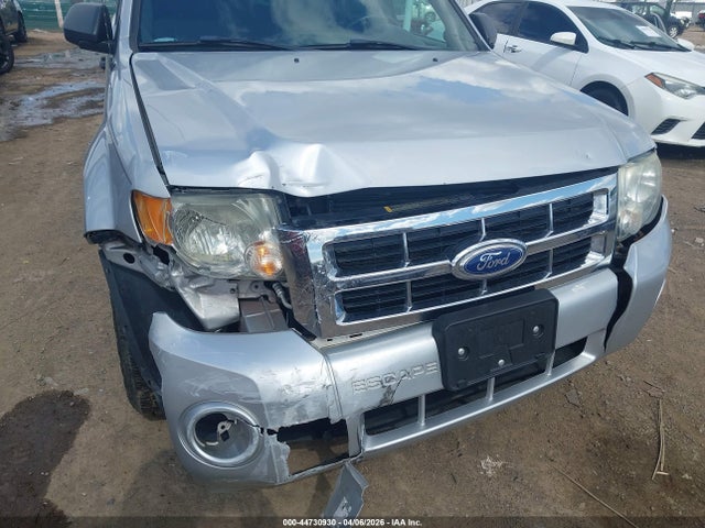 44730930 :رقم المزاد ، 1FMCU0DG6BKB72075 vin ، 2011 Ford Escape Xlt مزاد بيع