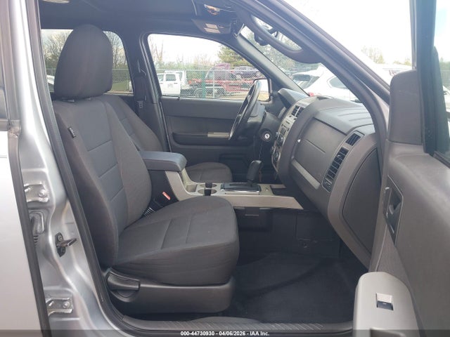 44730930 :رقم المزاد ، 1FMCU0DG6BKB72075 vin ، 2011 Ford Escape Xlt مزاد بيع