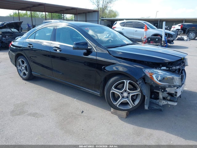 2014 MERCEDES-BENZ CLA 250 WDDSJ4EB3EN044839