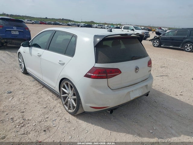 Продаж на аукціоні авто 2015 Volkswagen Golf Gti 2.0t Se 4-door, vin: 3VW5T7AU5FM103098, номер лоту: 44730965