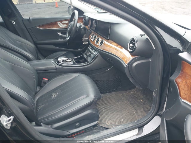 44730976 :رقم المزاد ، WDDZF4KBXJA370790 vin ، 2018 Mercedes-benz E 300 4matic مزاد بيع