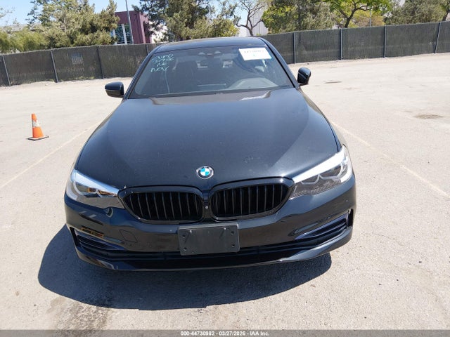 44730982 :رقم المزاد ، WBAJA5C54KWW09255 vin ، 2019 Bmw 530i مزاد بيع