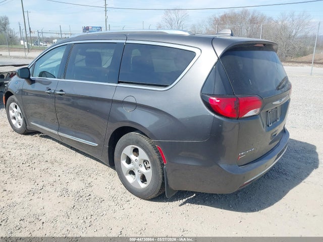 Aukcja sprzedaży 2018 Chrysler Pacifica Hybrid Touring L, vin: 2C4RC1L77JR189203, numer aukcji: 44730984