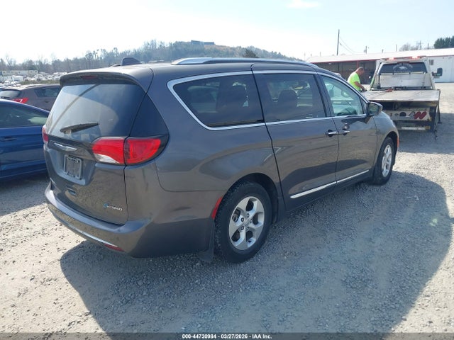 Aukcja sprzedaży 2018 Chrysler Pacifica Hybrid Touring L, vin: 2C4RC1L77JR189203, numer aukcji: 44730984
