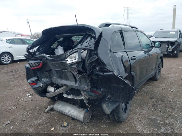 44730998 :رقم المزاد ، 1C4PJMMB2PD110890 vin ، 2023 Jeep Cherokee Altitude Lux 4x4 مزاد بيع