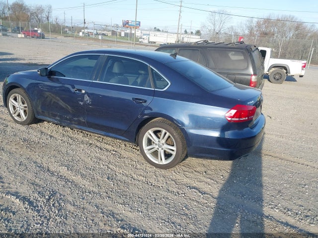 Aukcja sprzedaży 2015 Volkswagen Passat 2.0l Tdi Se, vin: 1VWBV7A31FC051393, numer aukcji: 44731024