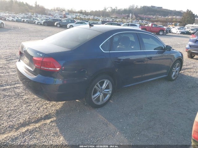 Aukcja sprzedaży 2015 Volkswagen Passat 2.0l Tdi Se, vin: 1VWBV7A31FC051393, numer aukcji: 44731024
