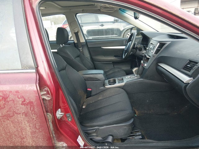2011 Subaru Legacy 2.5i Premium მანქანა იყიდება აუქციონზე, vin: 4S3BMCG67B3220102, აუქციონის ნომერი: 44731027