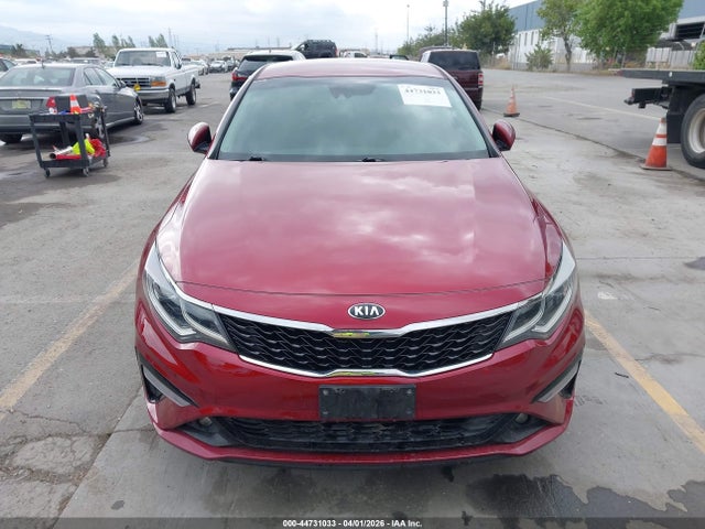 5XXGT4L38KG357088 KIA Optima S