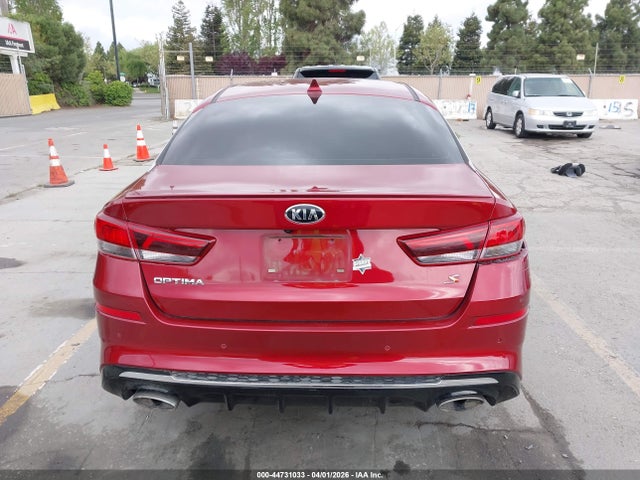 5XXGT4L38KG357088 KIA Optima S