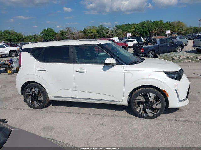 2023 Kia Soul Gt-line მანქანა იყიდება აუქციონზე, vin: KNDJ53AU1P7843781, აუქციონის ნომერი: 44731040