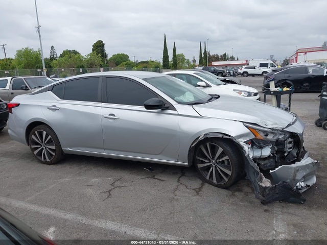 1N4BL4CV7MN418956 Nissan Altima Sr Fwd
