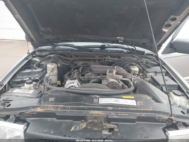 Aukcja sprzedaży 2000 Chevrolet Blazer, vin: 1GNDT13W2Y2185674, numer aukcji: 44731060