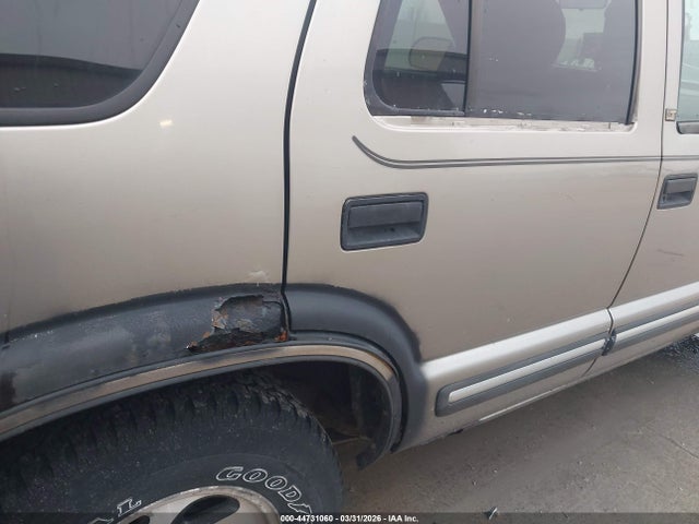 Aukcja sprzedaży 2000 Chevrolet Blazer, vin: 1GNDT13W2Y2185674, numer aukcji: 44731060