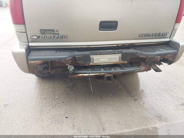 Aukcja sprzedaży 2000 Chevrolet Blazer, vin: 1GNDT13W2Y2185674, numer aukcji: 44731060