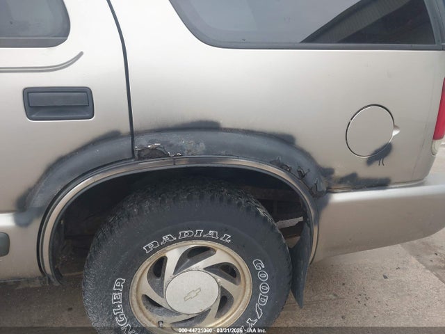 Aukcja sprzedaży 2000 Chevrolet Blazer, vin: 1GNDT13W2Y2185674, numer aukcji: 44731060