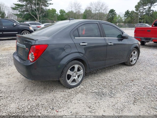 1G1JE5SB0G4143446 Chevrolet Sonic Ltz Auto