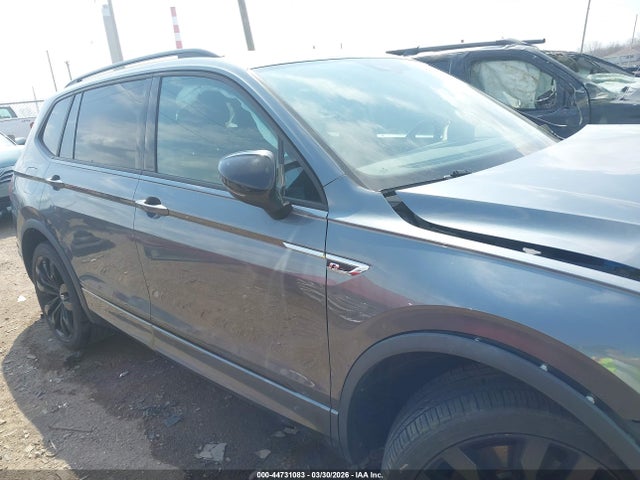 44731083 :رقم المزاد ، 3VV2B7AX2MM020164 vin ، 2021 Volkswagen Tiguan 2.0t Se/2.0t Se R-line Black/2.0t Sel مزاد بيع