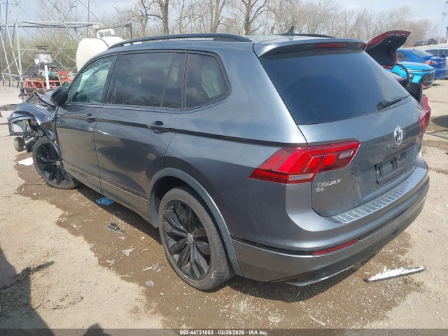 44731083 :رقم المزاد ، 3VV2B7AX2MM020164 vin ، 2021 Volkswagen Tiguan 2.0t Se/2.0t Se R-line Black/2.0t Sel مزاد بيع