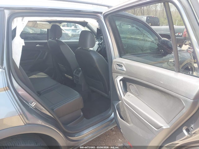 44731083 :رقم المزاد ، 3VV2B7AX2MM020164 vin ، 2021 Volkswagen Tiguan 2.0t Se/2.0t Se R-line Black/2.0t Sel مزاد بيع