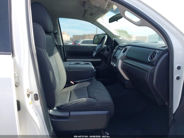5TFEY5F13GX202036 Toyota Tundra Sr5 5.7l V8