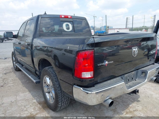 44731129 :رقم المزاد ، 1C6RR7LM6FS752536 vin ، 2015 Ram 1500 Lone Star مزاد بيع