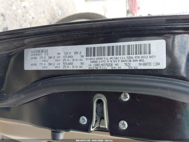 44731129 :رقم المزاد ، 1C6RR7LM6FS752536 vin ، 2015 Ram 1500 Lone Star مزاد بيع