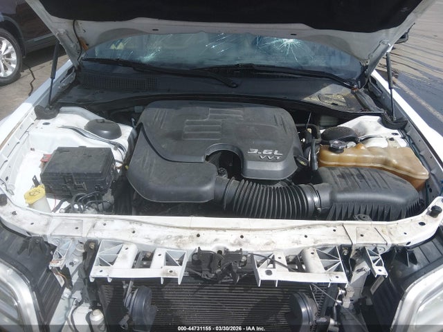 Продаж на аукціоні авто 2014 Chrysler 300, vin: 2C3CCAAG5EH382278, номер лоту: 44731155