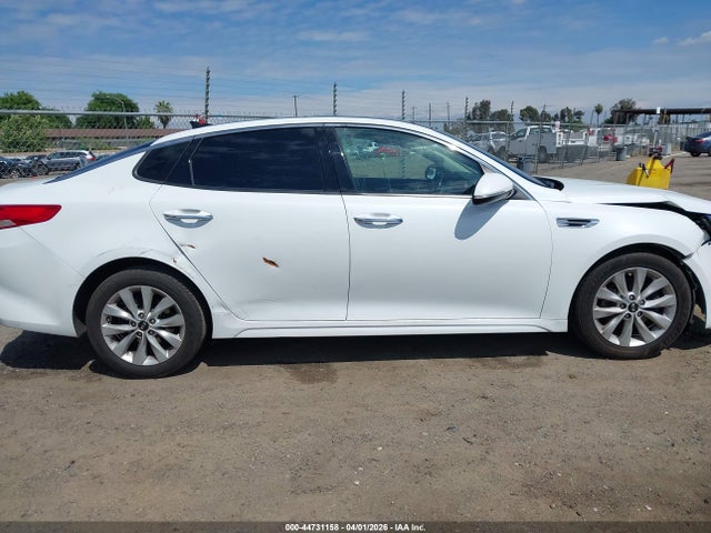 5XXGU4L35HG129426 KIA OPTIMA EX