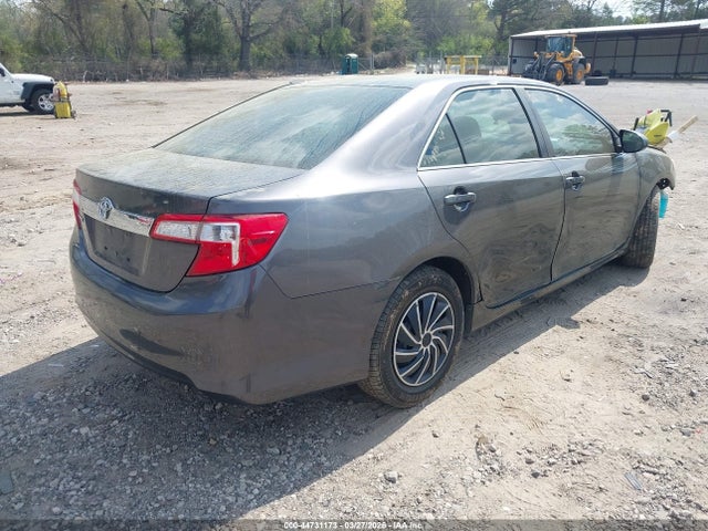2014 Toyota Camry L მანქანა იყიდება აუქციონზე, vin: 4T1BF1FK2EU798261, აუქციონის ნომერი: 44731173