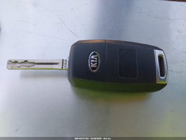 2015 KIA SOUL KNDJN2A24F7807347 Photo 10