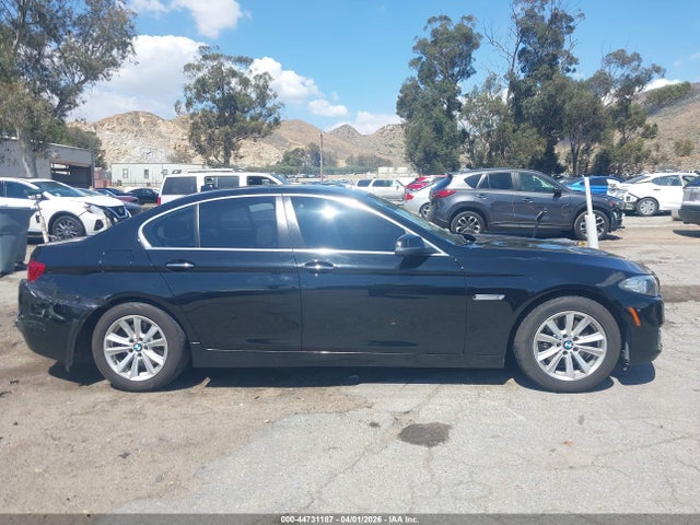 44731187 :رقم المزاد ، WBA5A5C50FD517059 vin ، 2015 Bmw 528i مزاد بيع