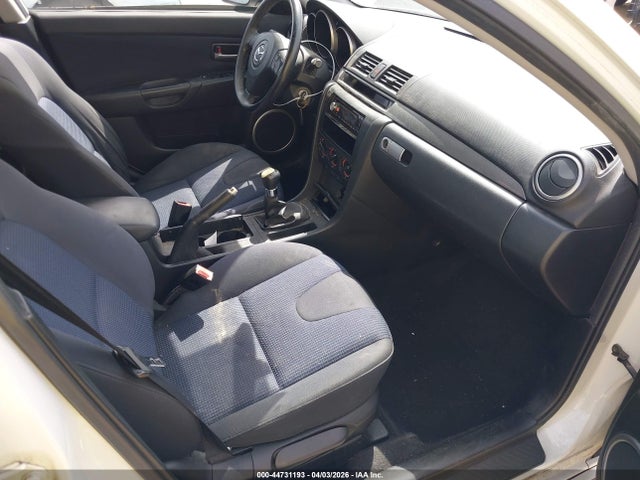 44731193 :رقم المزاد ، JM1BK143951218761 vin ، 2005 Mazda Mazda3 S مزاد بيع