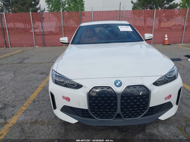44731207 :رقم المزاد ، WBY43AW06PFR34000 vin ، 2023 Bmw I4 Edrive35 مزاد بيع