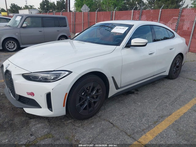 44731207 :رقم المزاد ، WBY43AW06PFR34000 vin ، 2023 Bmw I4 Edrive35 مزاد بيع