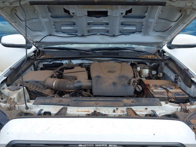 2021 Toyota Tacoma Sr5 V6 მანქანა იყიდება აუქციონზე, vin: 3TYSZ5AN7MT038614, აუქციონის ნომერი: 44731212