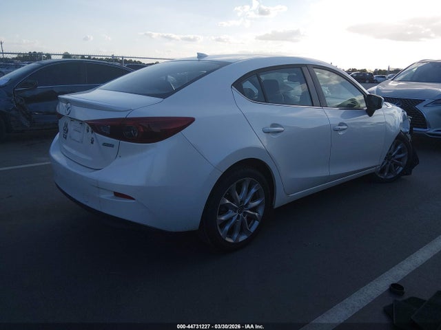 Продажа на аукционе авто 2014 Mazda Mazda3, vin: JM1BM1W34E1173378, номер лота: 44731227