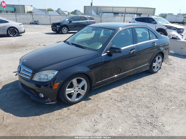 2010 Mercedes-benz C 300 Luxury 4matic/sport 4matic მანქანა იყიდება აუქციონზე, vin: WDDGF8BB3AR101191, აუქციონის ნომერი: 44731229