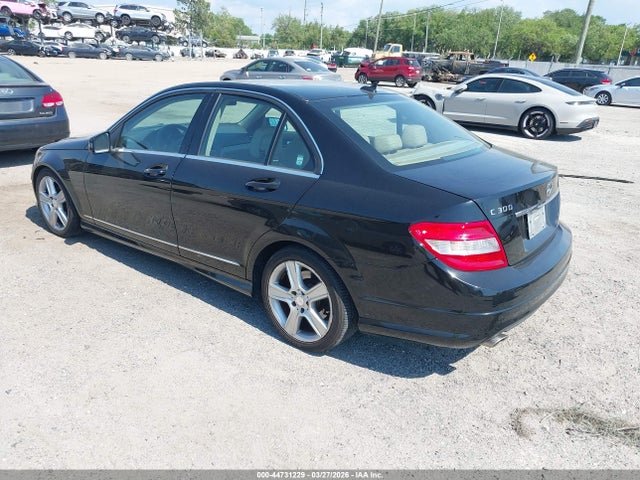 2010 Mercedes-benz C 300 Luxury 4matic/sport 4matic მანქანა იყიდება აუქციონზე, vin: WDDGF8BB3AR101191, აუქციონის ნომერი: 44731229