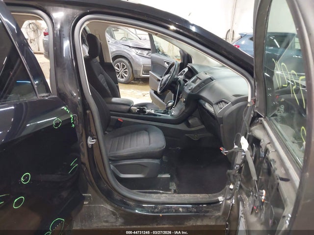 44731245 :رقم المزاد ، 2FMPK4G97HBB67532 vin ، 2017 Ford Edge Se مزاد بيع