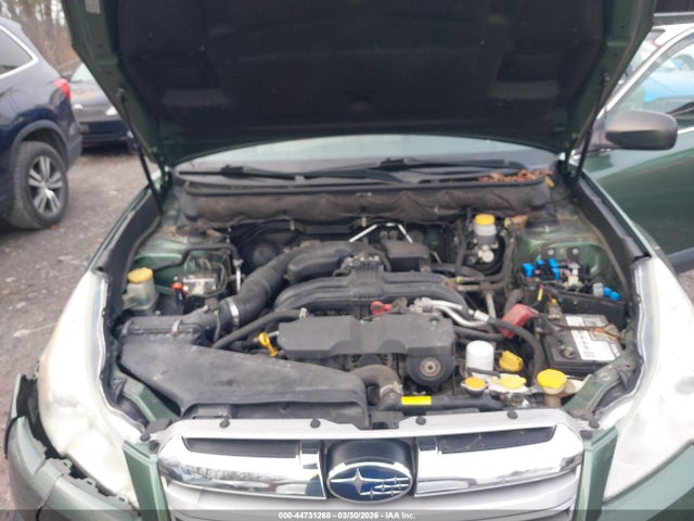 2014 Subaru Outback 2.5i მანქანა იყიდება აუქციონზე, vin: 4S4BRBAC8E3260974, აუქციონის ნომერი: 44731268