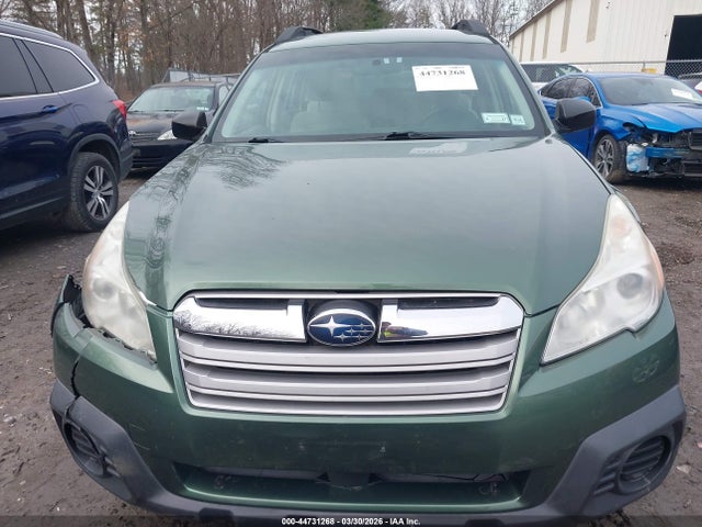 2014 Subaru Outback 2.5i მანქანა იყიდება აუქციონზე, vin: 4S4BRBAC8E3260974, აუქციონის ნომერი: 44731268