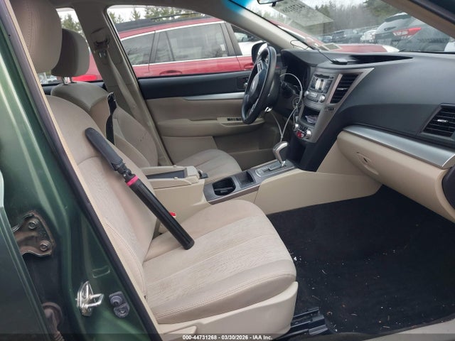 2014 Subaru Outback 2.5i მანქანა იყიდება აუქციონზე, vin: 4S4BRBAC8E3260974, აუქციონის ნომერი: 44731268