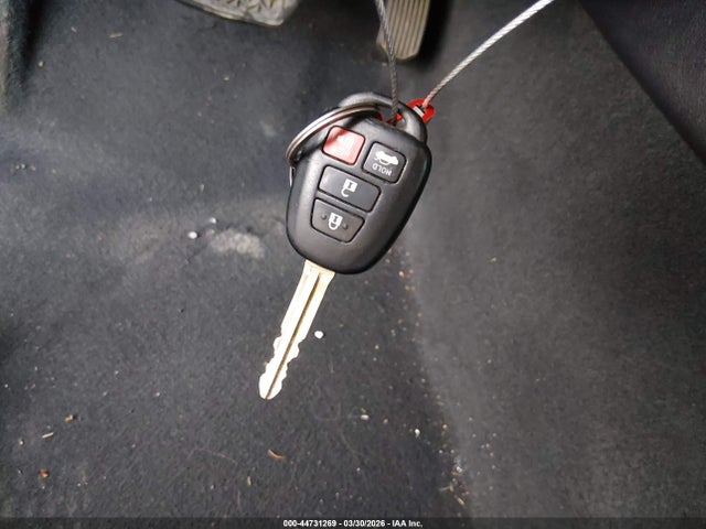 44731269 :رقم المزاد ، 4T1BF1FK2HU390086 vin ، 2017 Toyota Camry Se مزاد بيع