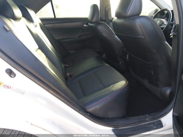 44731269 :رقم المزاد ، 4T1BF1FK2HU390086 vin ، 2017 Toyota Camry Se مزاد بيع