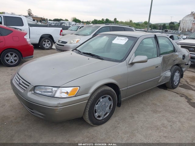 Aukcja sprzedaży 1998 Toyota Camry Le, vin: JT2BG28K0W0199882, numer aukcji: 44731272