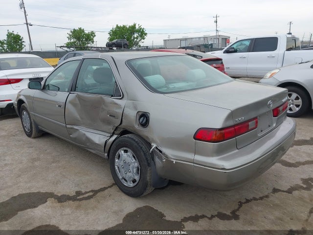 Aukcja sprzedaży 1998 Toyota Camry Le, vin: JT2BG28K0W0199882, numer aukcji: 44731272