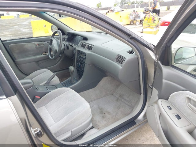 Aukcja sprzedaży 1998 Toyota Camry Le, vin: JT2BG28K0W0199882, numer aukcji: 44731272
