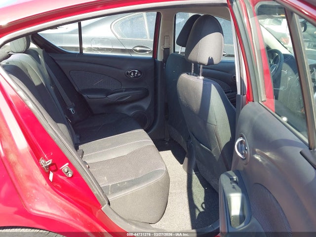 44731276 :رقم المزاد ، 3N1CN7AP7FL923934 vin ، 2015 Nissan Versa 1.6 Sv مزاد بيع