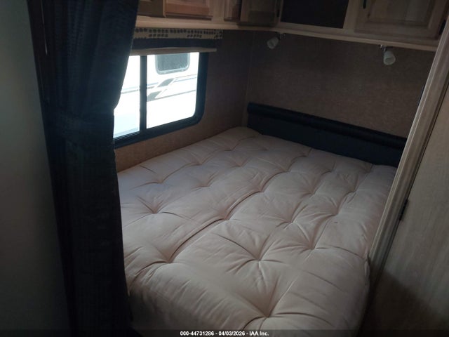 Продаж на аукціоні авто 2015 Forest River Prism, vin: WDAPF4CC7E9589760, номер лоту: 44731286